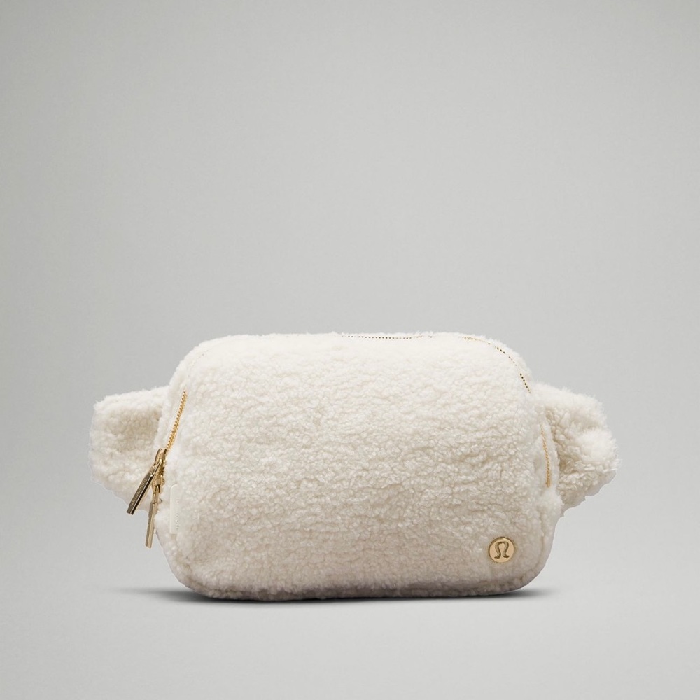 NWT Lululemon Everywhere Belt Bag Large Fleece 2L White Opal/ Gold